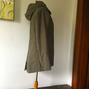 Marmot Women’s Raincoat